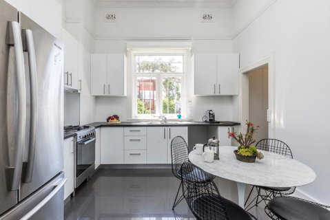 Randwick Federation Three Bedroom - Food Delivery Shop 2