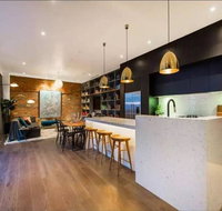 Readyset Glashouse Melbourne - Food Delivery Shop