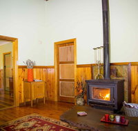 Red Tractor Retreat - Food Delivery Shop