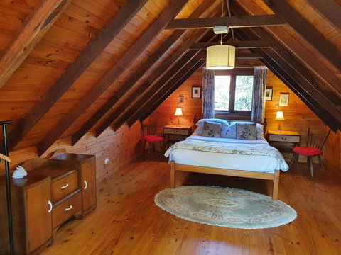 Redgum Hill Country Retreat - Food Delivery Shop 2