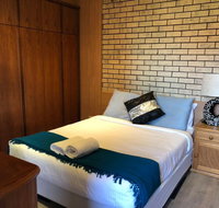 Retro 1bedroom Studio Close to airportCBD - Food Delivery Shop
