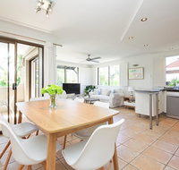 River access 2 bathroom Noosa Heads with kayak and bikes - Food Delivery Shop