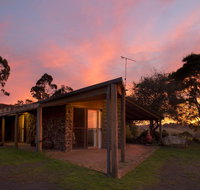 Rockbank Retreat - Food Delivery Shop