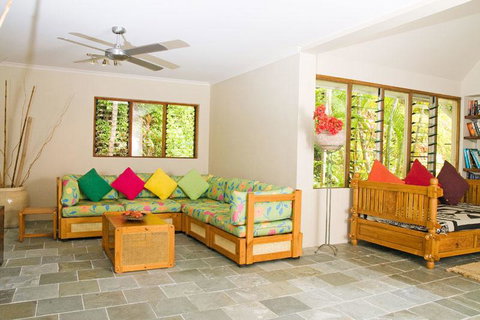 Rocky Point Retreat - Food Delivery Shop 1