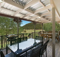 Rosa House in Broke 4br House in walking distance to Cellar Doors - Food Delivery Shop