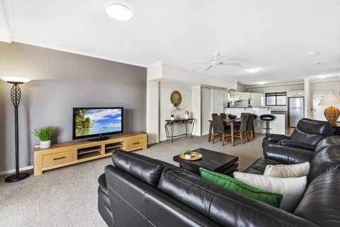 Rovera Apartments - Food Delivery Shop 1