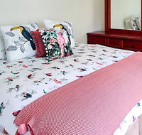 Rye 5 This Unit Suits 3 People FREE WIFI FREE NETFLIX - Food Delivery Shop