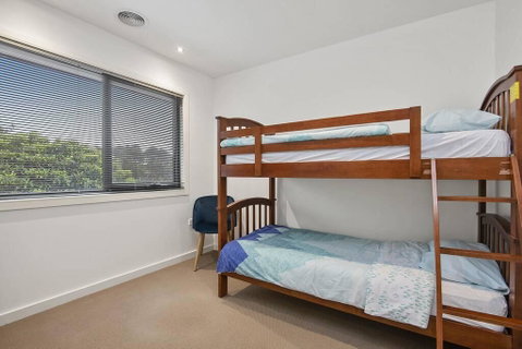 Rye-gowrie Front Beach House - Food Delivery Shop 2