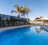 Sails Geraldton Accommodation - Food Delivery Shop