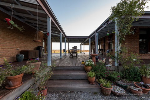 Sanctuary@Waratah - Food Delivery Shop 1