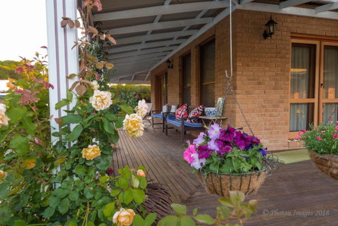 Sanctuary@Waratah - Food Delivery Shop 2