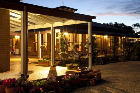 Sanctuary@Waratah - Food Delivery Shop 3