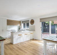 Sand Surf Beach - Beautiful Rye Holiday Home - Food Delivery Shop
