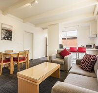 Sandbelt Club Hotel - Food Delivery Shop