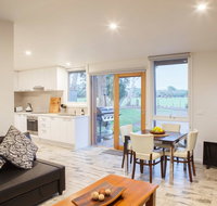 Sandy point hideaway - Food Delivery Shop