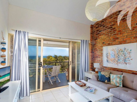 Sea La Vie - Oceanside 22 - Food Delivery Shop 3