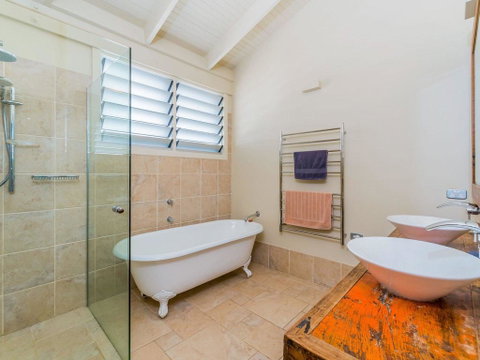 SeaCrest - Plunge Pool And Views! - Food Delivery Shop 3