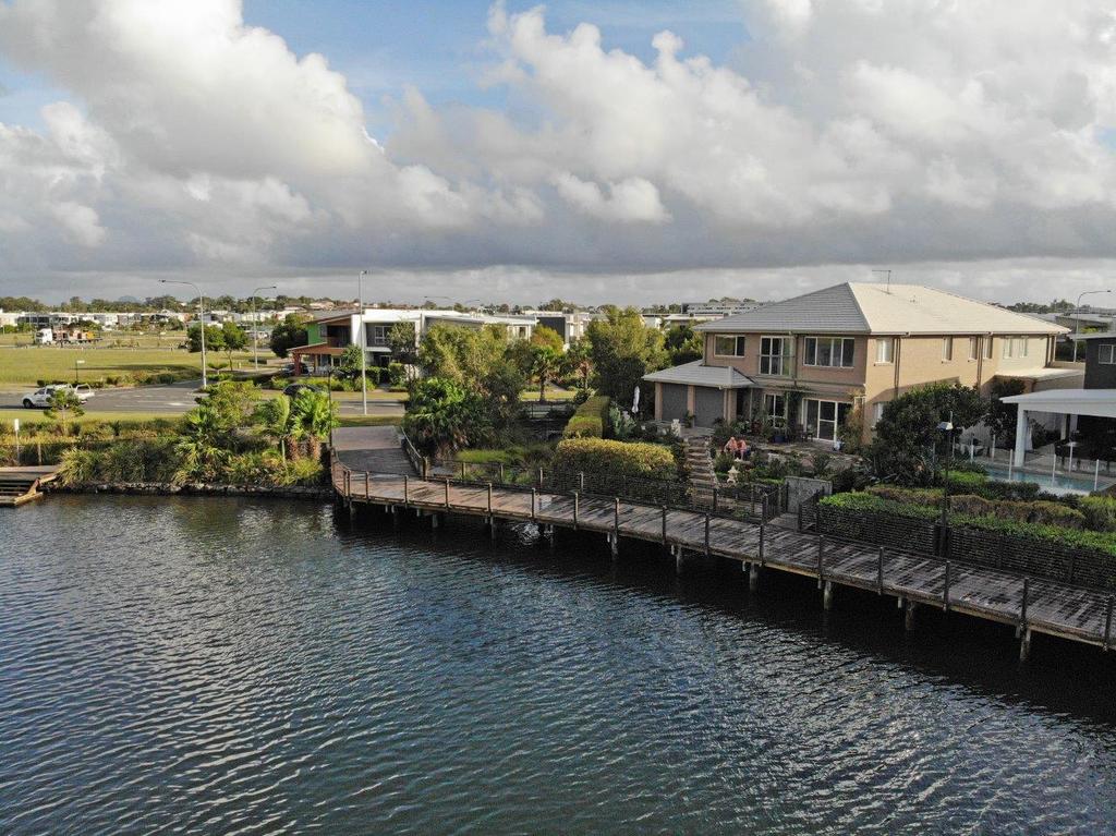 Maroochydore QLD Food Delivery Shop