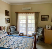 Settlers Hotel York - Food Delivery Shop