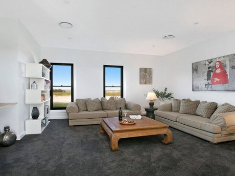 Somerton Ridge - The Perfect Rural Retreat - Food Delivery Shop 3