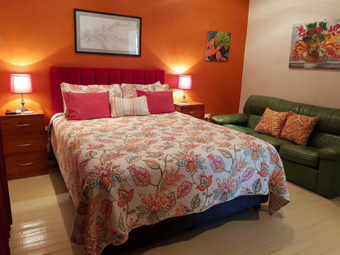 Sonja's Bed And Breakfast - Food Delivery Shop 3