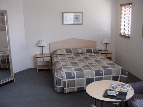 St Marys Park View Motel - Food Delivery Shop 1