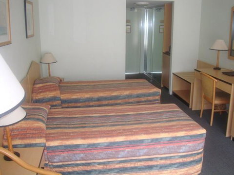 St Marys Park View Motel - Food Delivery Shop 2