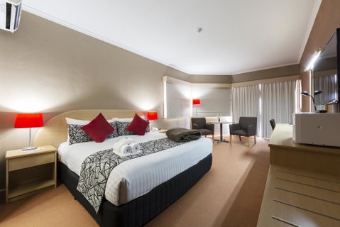 Statesman Hotel - Food Delivery Shop 2