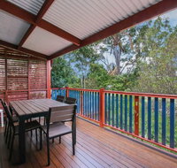 Stylish 3 Bedroom Family Home in Leafy Paddington - Food Delivery Shop