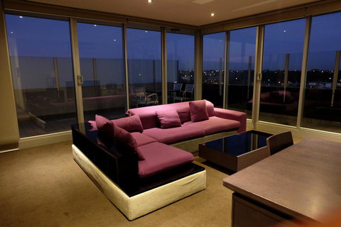 Summer Inn Holiday Apartments - Food Delivery Shop 0