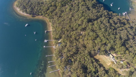 Sydney, Pittwater YHA - Food Delivery Shop 1