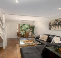 Tehidy Townhouse - Food Delivery Shop