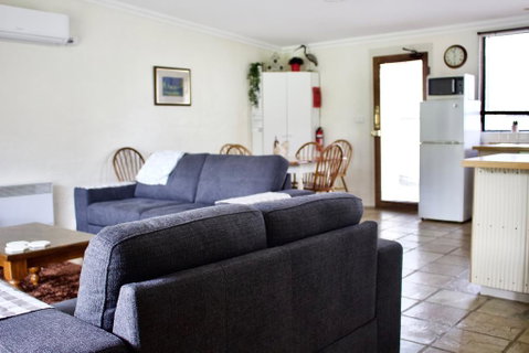 The Apartment - Moyston - Food Delivery Shop 0