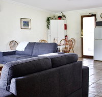 The Apartment - Moyston - Food Delivery Shop