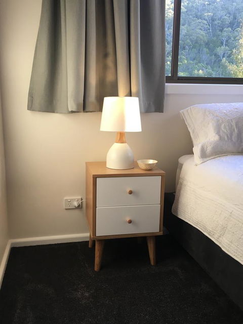 The Lookout - Food Delivery Shop 20