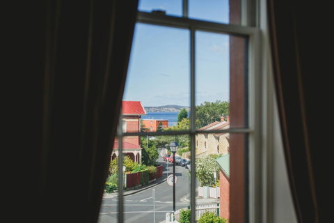 Grand Old Duke - Food Delivery Shop 11