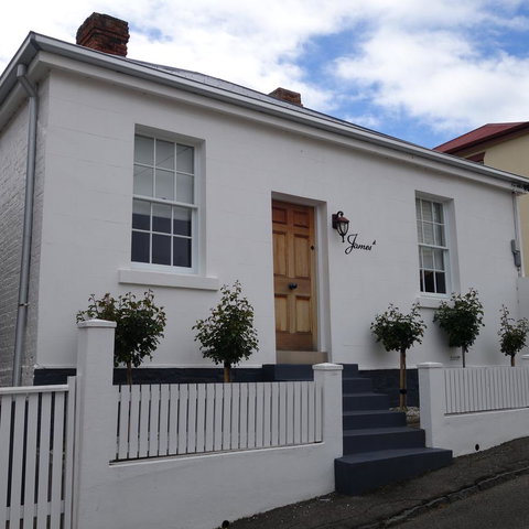 Patersonia Cottage - Food Delivery Shop 0