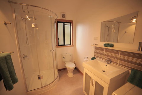 Southern Forest Accommodation - Food Delivery Shop 19