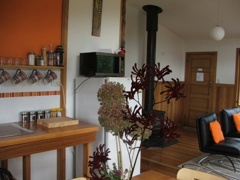 Southern Forest Accommodation - Food Delivery Shop 18