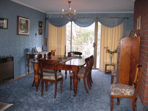 Derwent Retreat - Food Delivery Shop 12