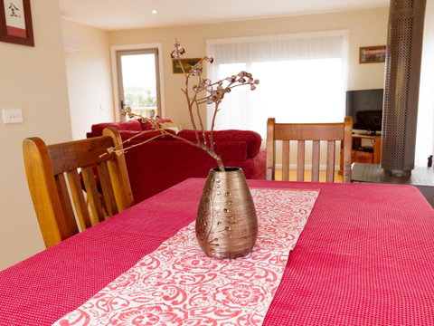 Catherine Lodge Farm Gate Cottages - Food Delivery Shop 8