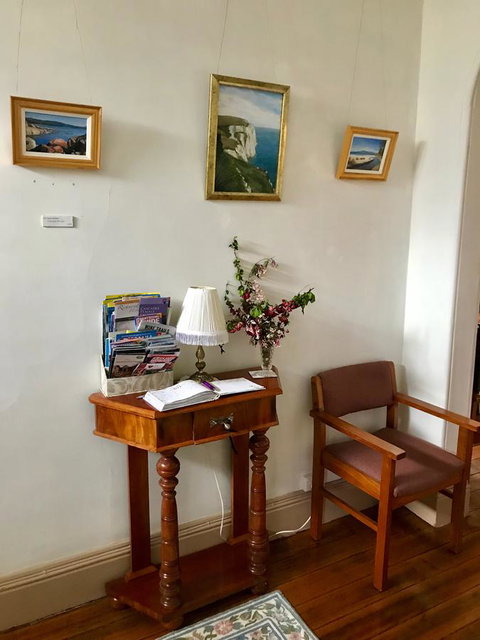 Eliza Cottage - Food Delivery Shop 11