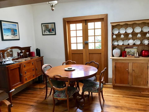Eliza Cottage - Food Delivery Shop 5