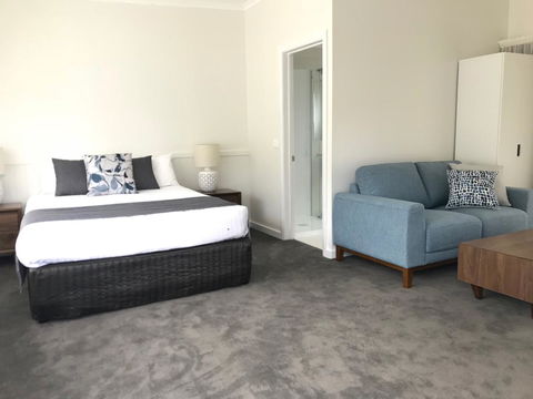 Orford Blue Waters Hotel - Food Delivery Shop 35