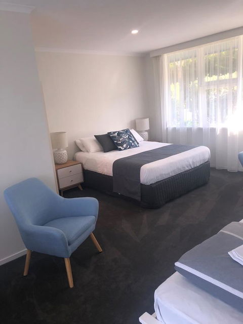 Orford Blue Waters Hotel - Food Delivery Shop 33