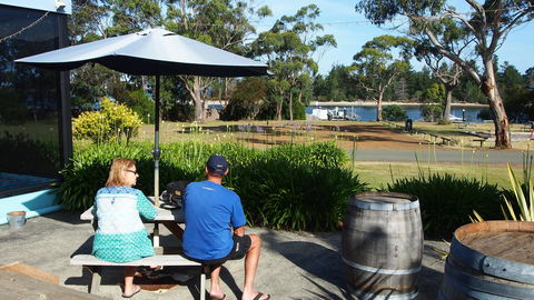 Orford Blue Waters Hotel - Food Delivery Shop 43