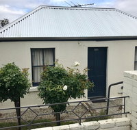 Omaroo House - panoramic water views - Food Delivery Shop