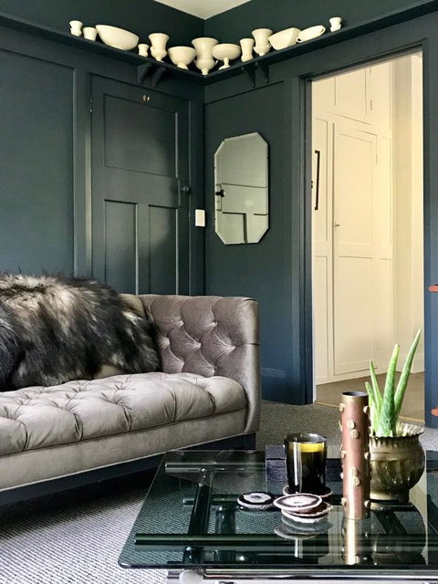 Devine Stays - Rupert #1 NOHO Art Apartment - Food Delivery Shop 1