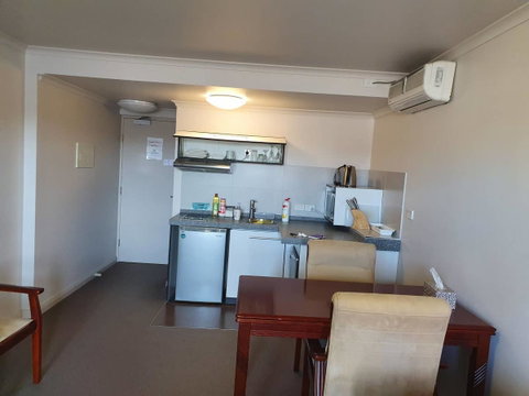 Battery Point Apartment With Car Park - Food Delivery Shop 13