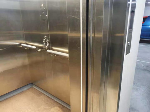 Battery Point Apartment With Car Park - Food Delivery Shop 1